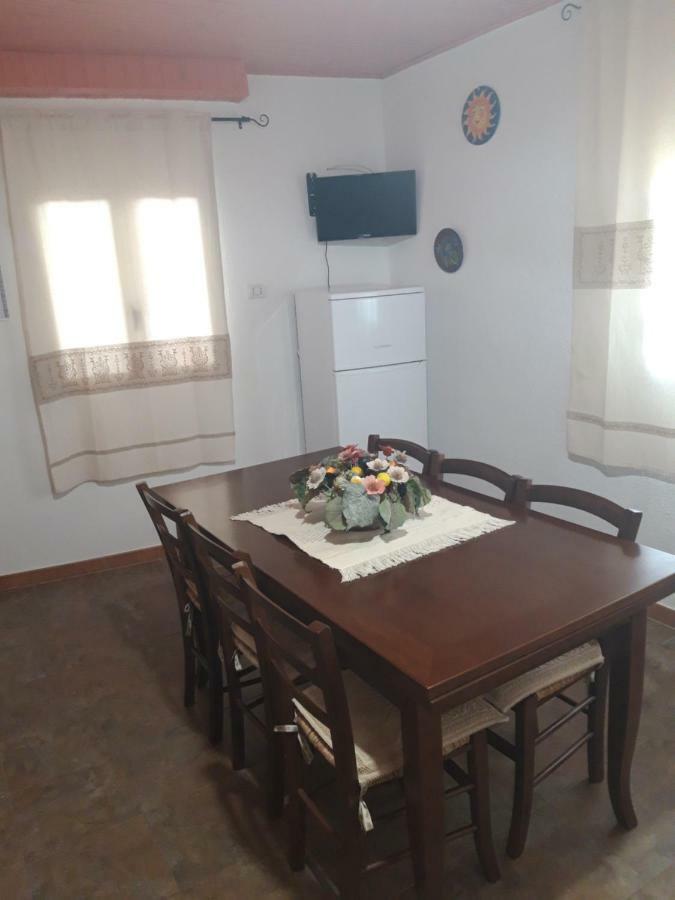 Casa Toloi Apartment Dorgali Bagian luar foto